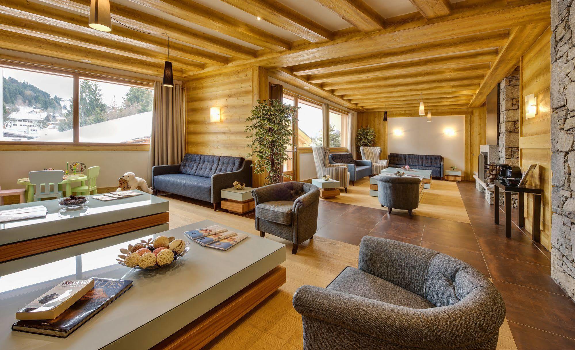 Cgh Residences And Spa Les Chalets De Leana レ・キャローズ・ダラッシュ エクステリア 写真