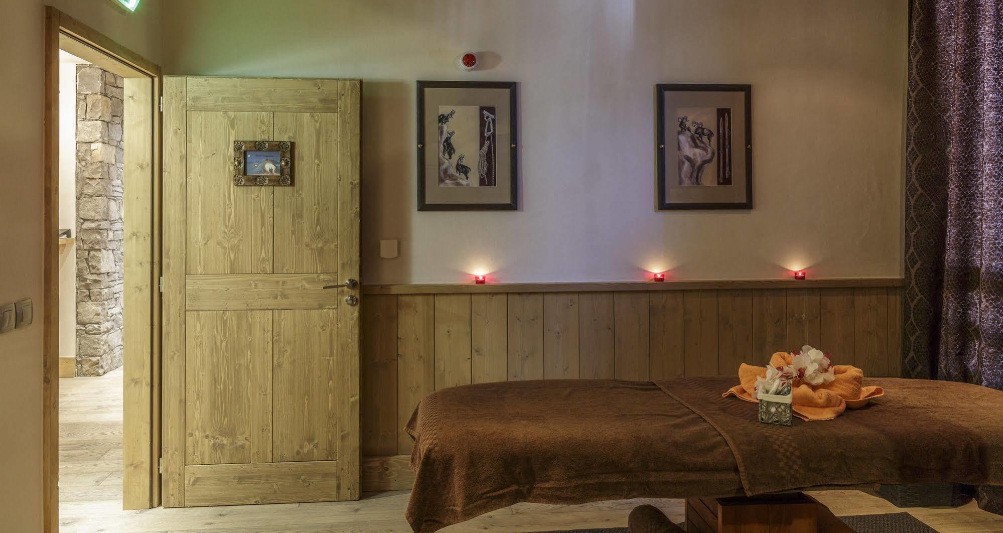 Cgh Residences And Spa Les Chalets De Leana レ・キャローズ・ダラッシュ エクステリア 写真